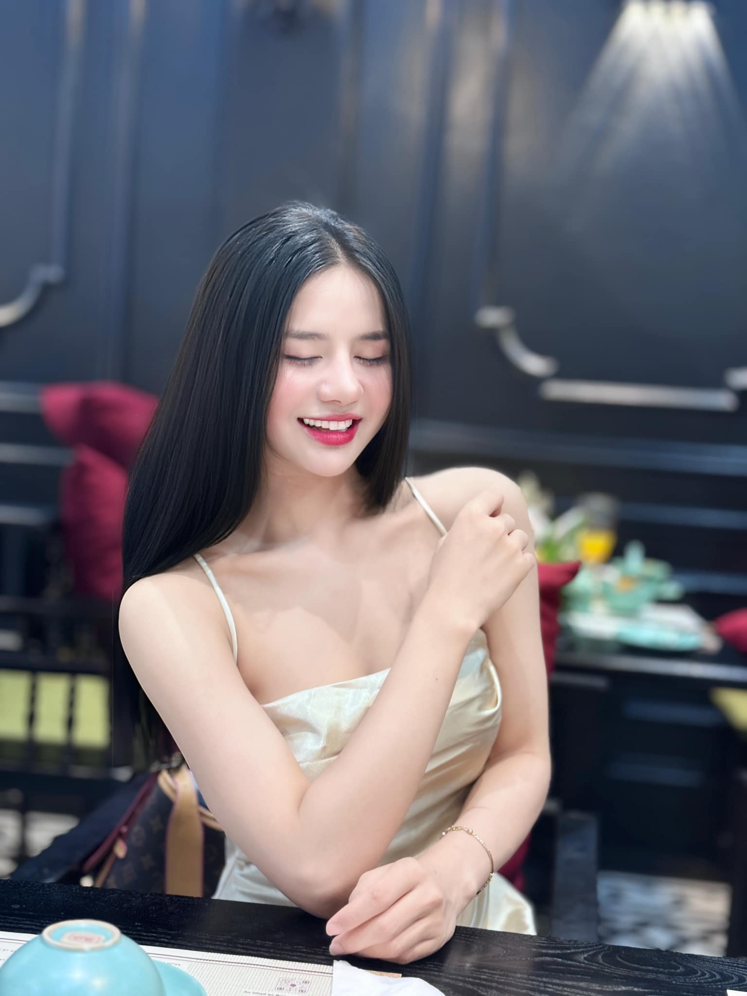 流浪地球 - 国产科幻电影